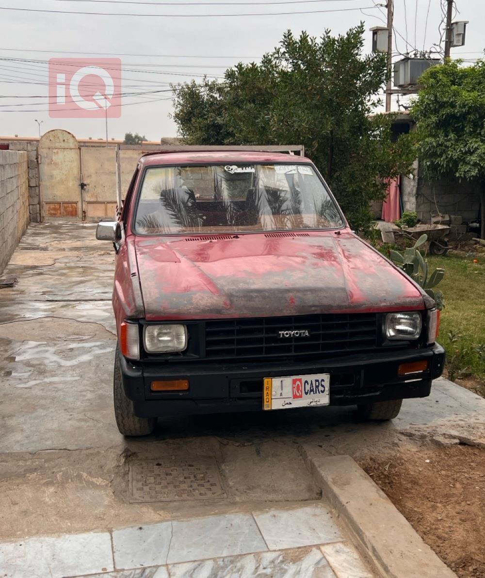 تويوتا هايلوكس